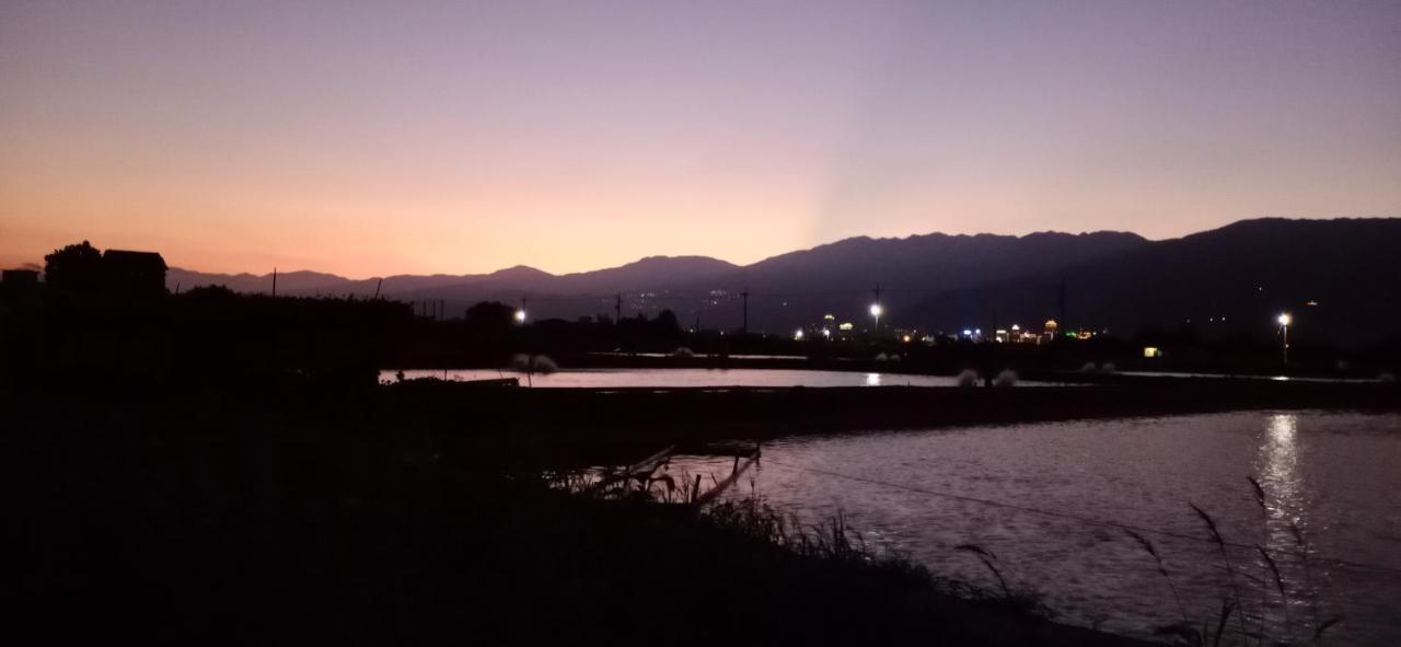 Yu Hai B&B Jiaoxi Luaran gambar